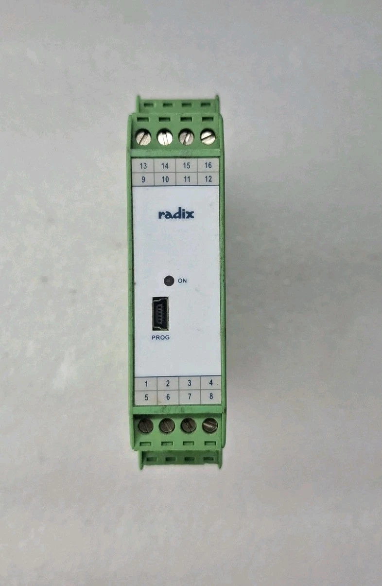 radix SCC313 signal Isolator 24VDC free fast ship scc313